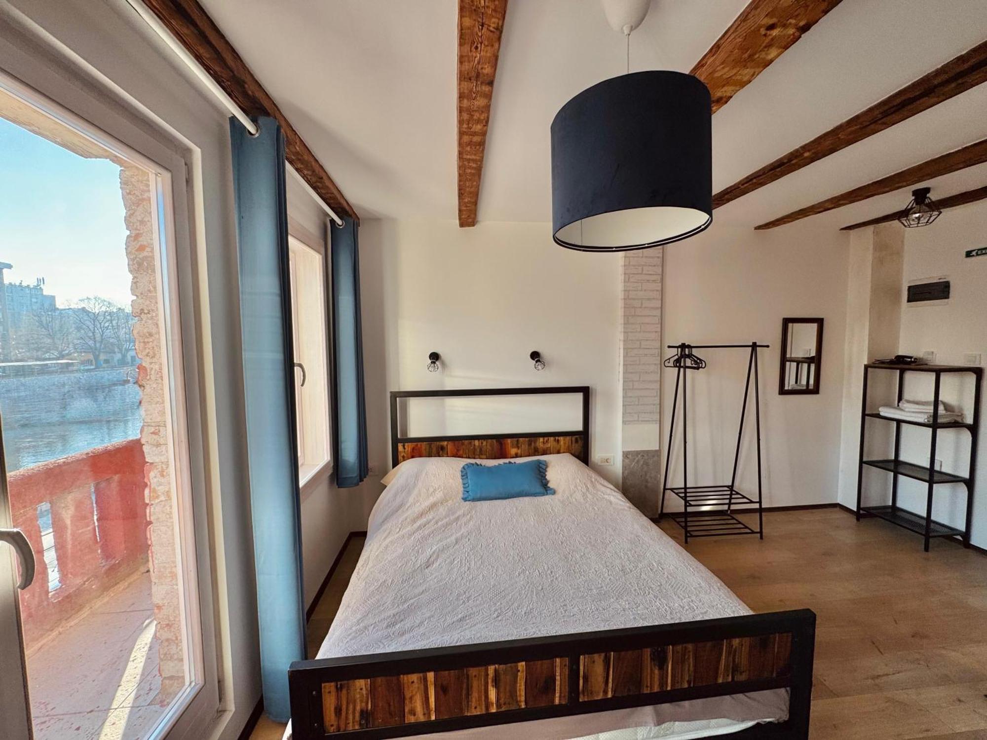 Apartment By The River Ni Buitenkant foto