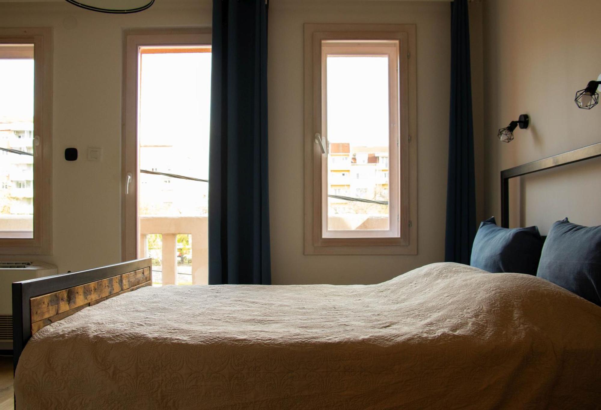 Apartment By The River Ni Buitenkant foto