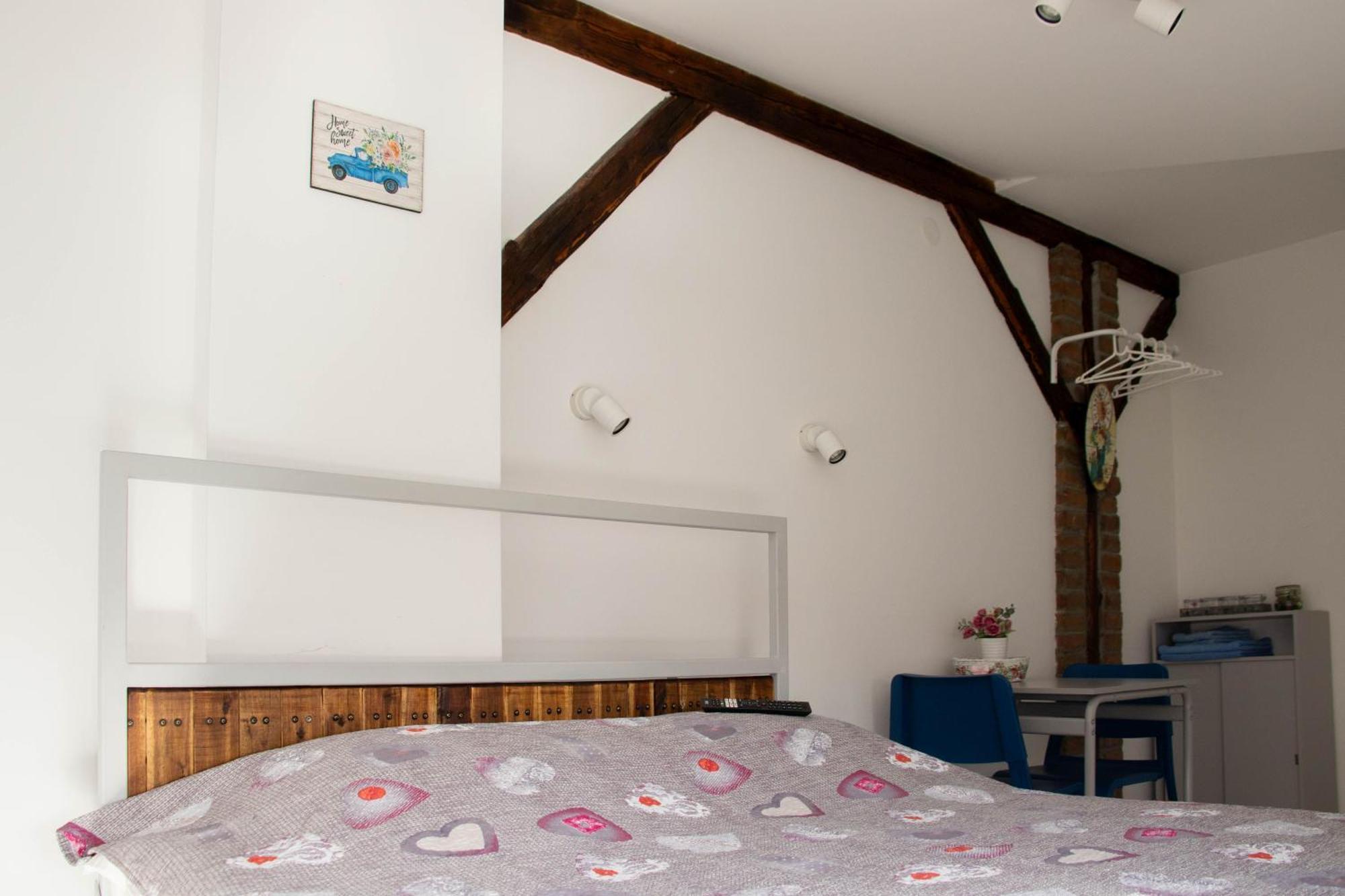 Apartment By The River Ni Buitenkant foto