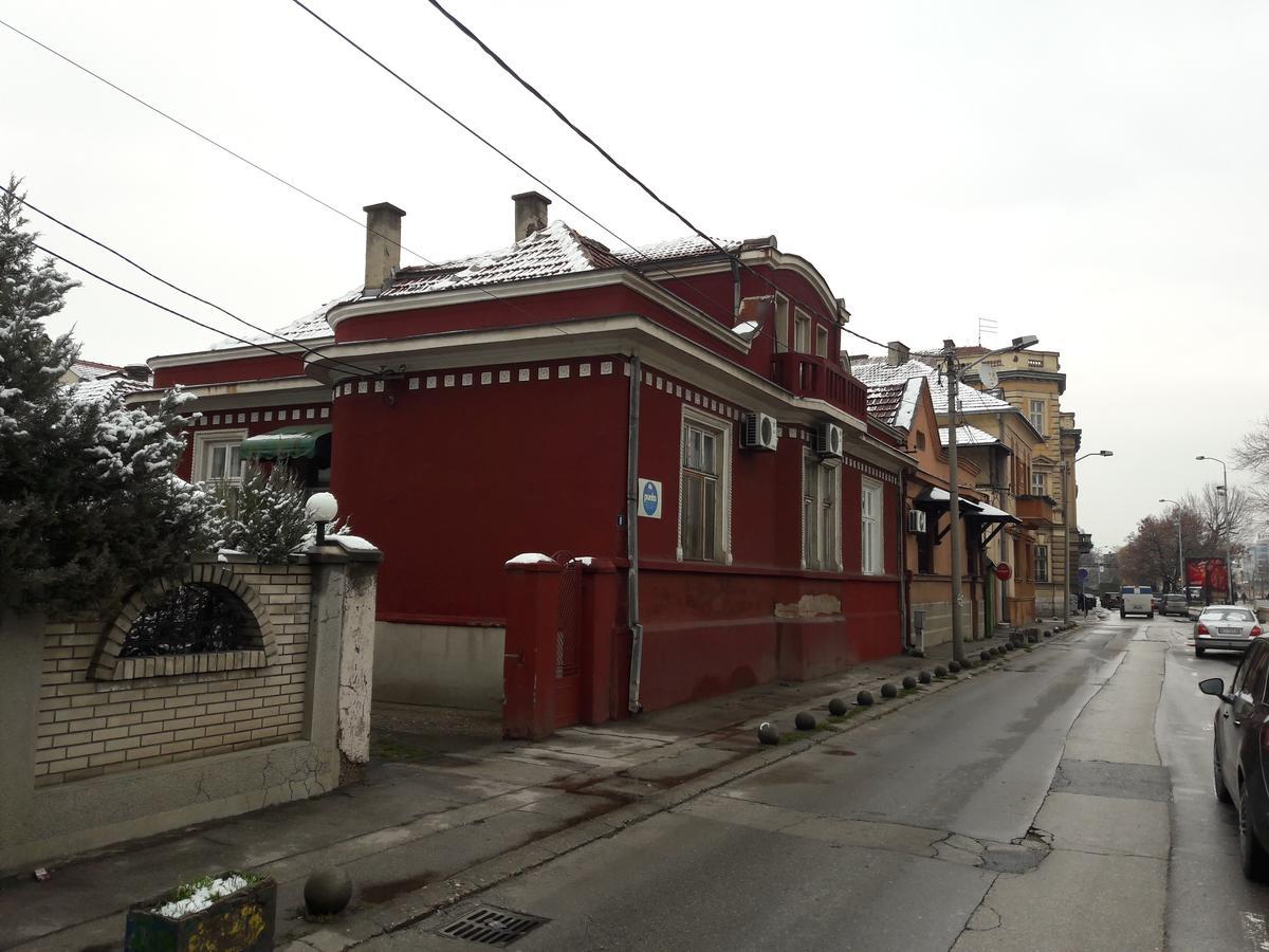 Apartment By The River Ni Buitenkant foto