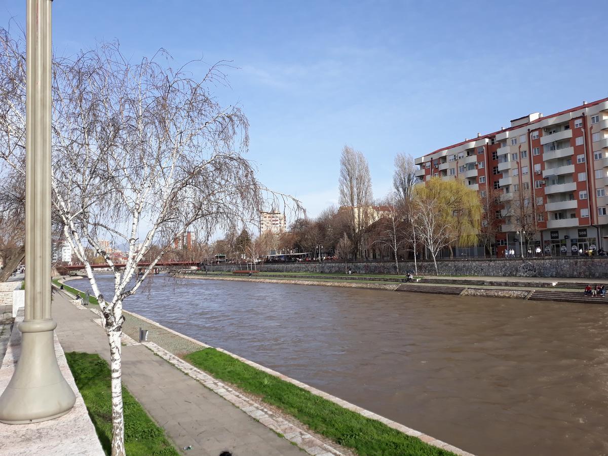 Apartment By The River Ni Buitenkant foto