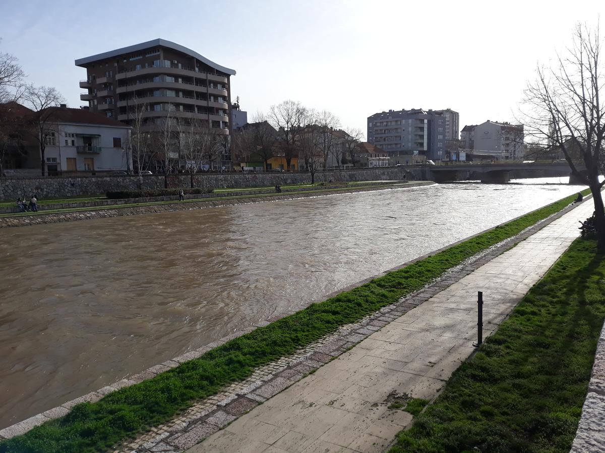 Apartment By The River Ni Buitenkant foto